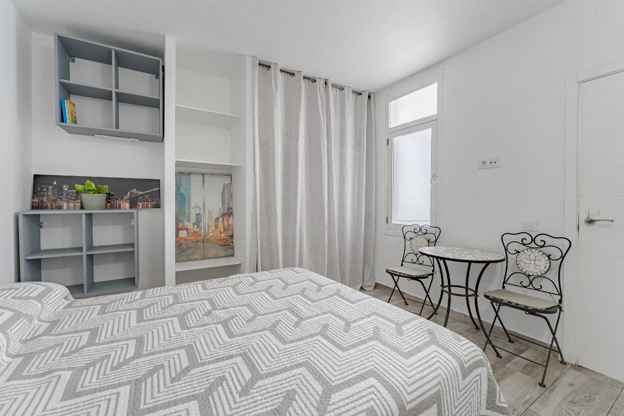 Primavera Tranquil Retreat 2-Bedroom Apartment With Balcony, Garden View & Fiber Wifi Arona  Buitenkant foto