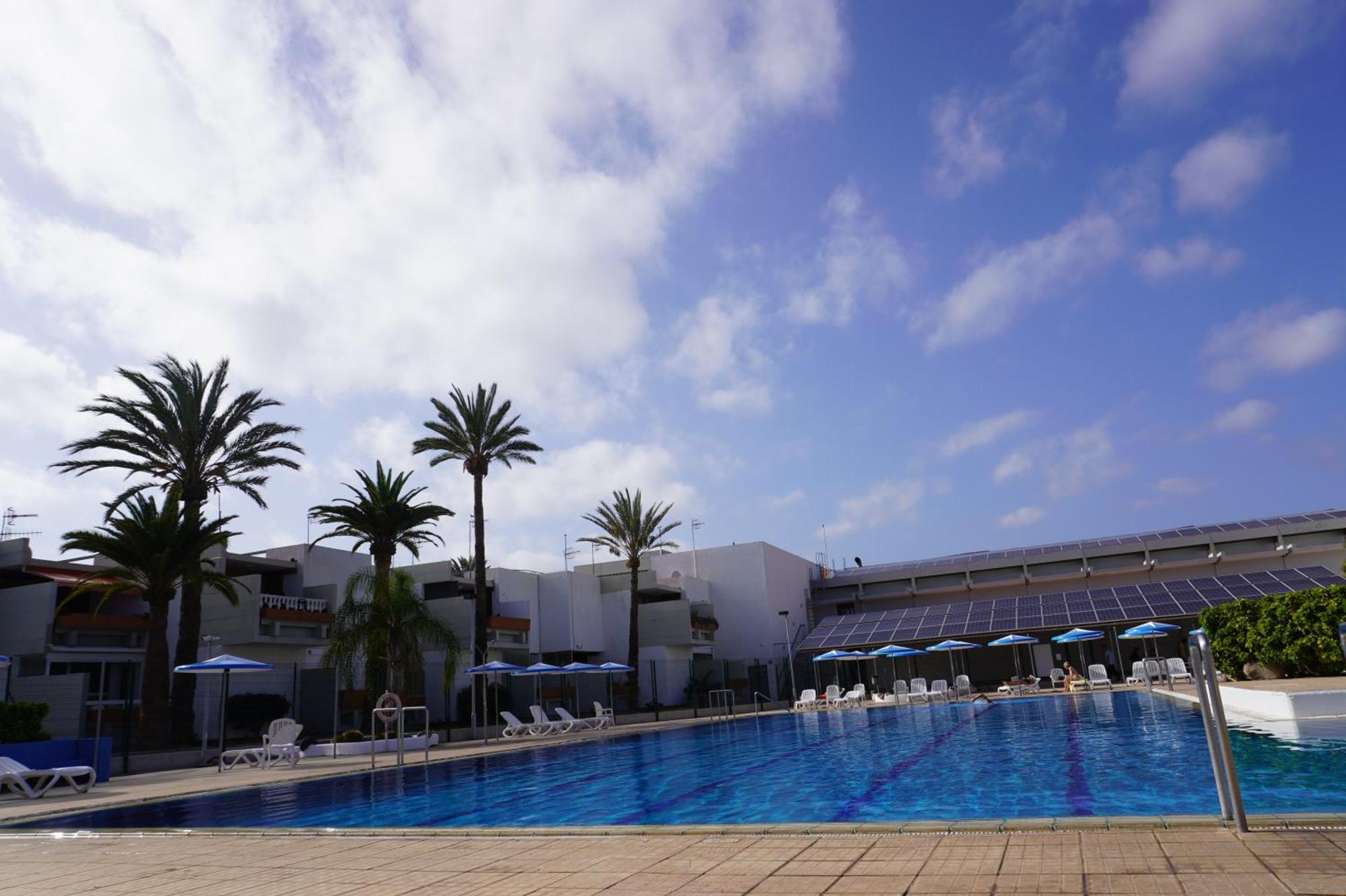 Primavera Tranquil Retreat 2-Bedroom Apartment With Balcony, Garden View & Fiber Wifi Arona  Buitenkant foto